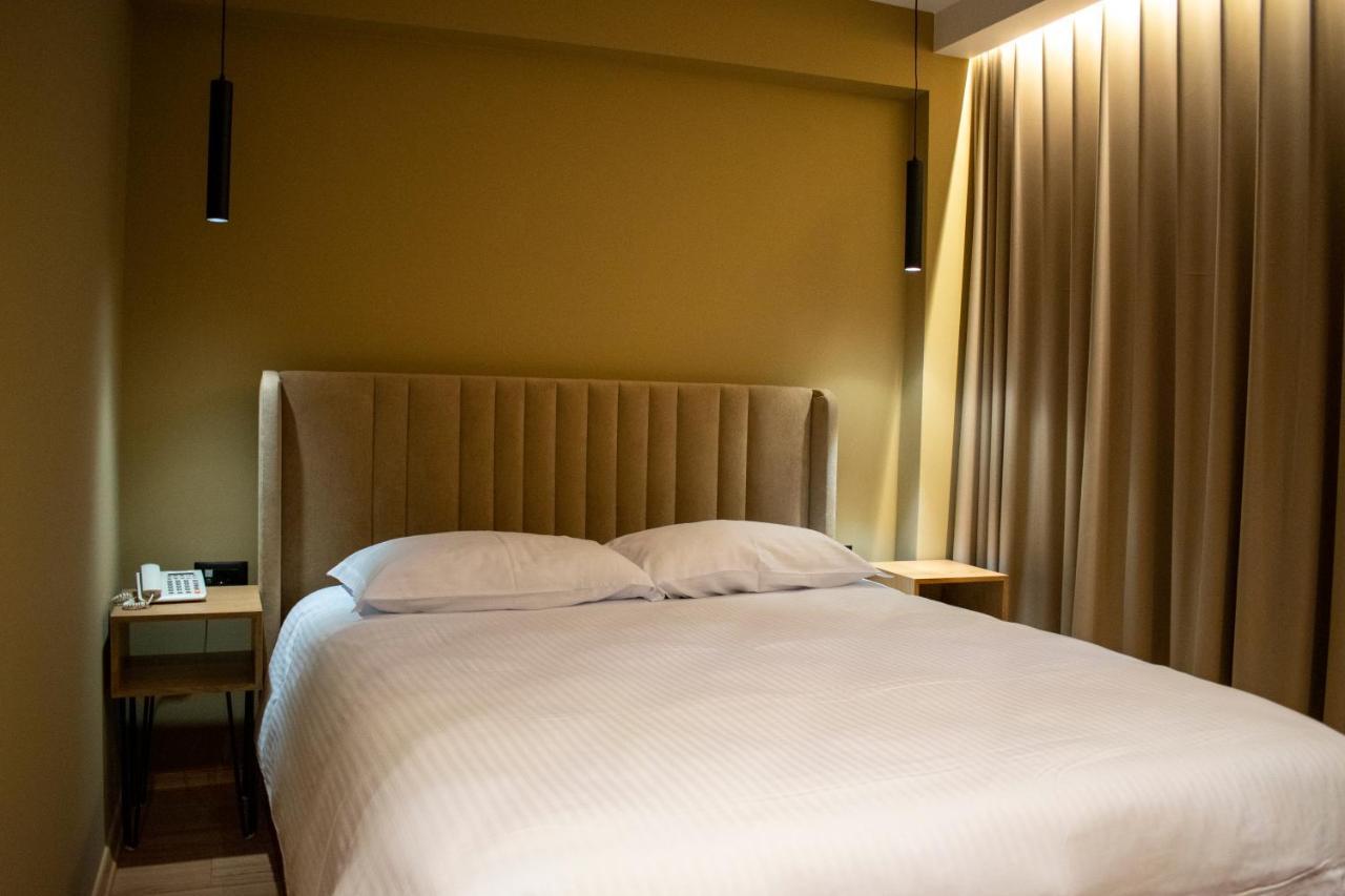 Bocca Hotel Korce Exterior foto