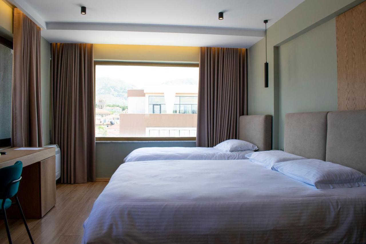 Bocca Hotel Korce Exterior foto